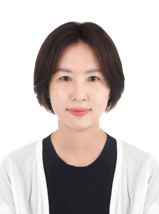 제29회 부산아동문학신인상 동시 부문 수상자 엄윤경 씨. 부산아동문학인협회 제공